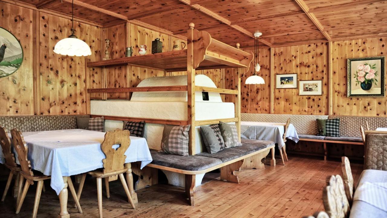 Hotel Koenigsblick By Keyone Fulpmes Bagian luar foto