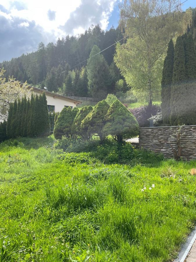 Hotel Koenigsblick By Keyone Fulpmes Bagian luar foto