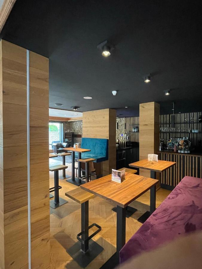 Hotel Koenigsblick By Keyone Fulpmes Bagian luar foto